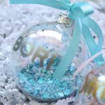 Baby kerstbal met naam – The Wish Label – Gepersonaliseerd cadeau