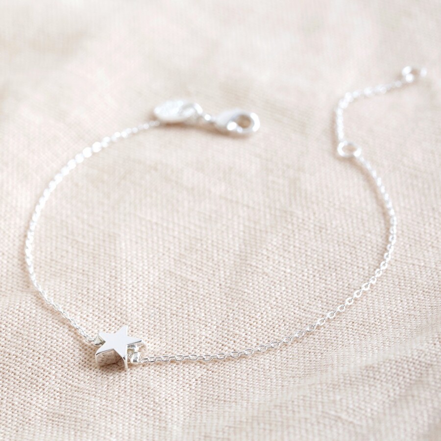 single-star-bead-bracelet-in-silver-o21a9432-900×900